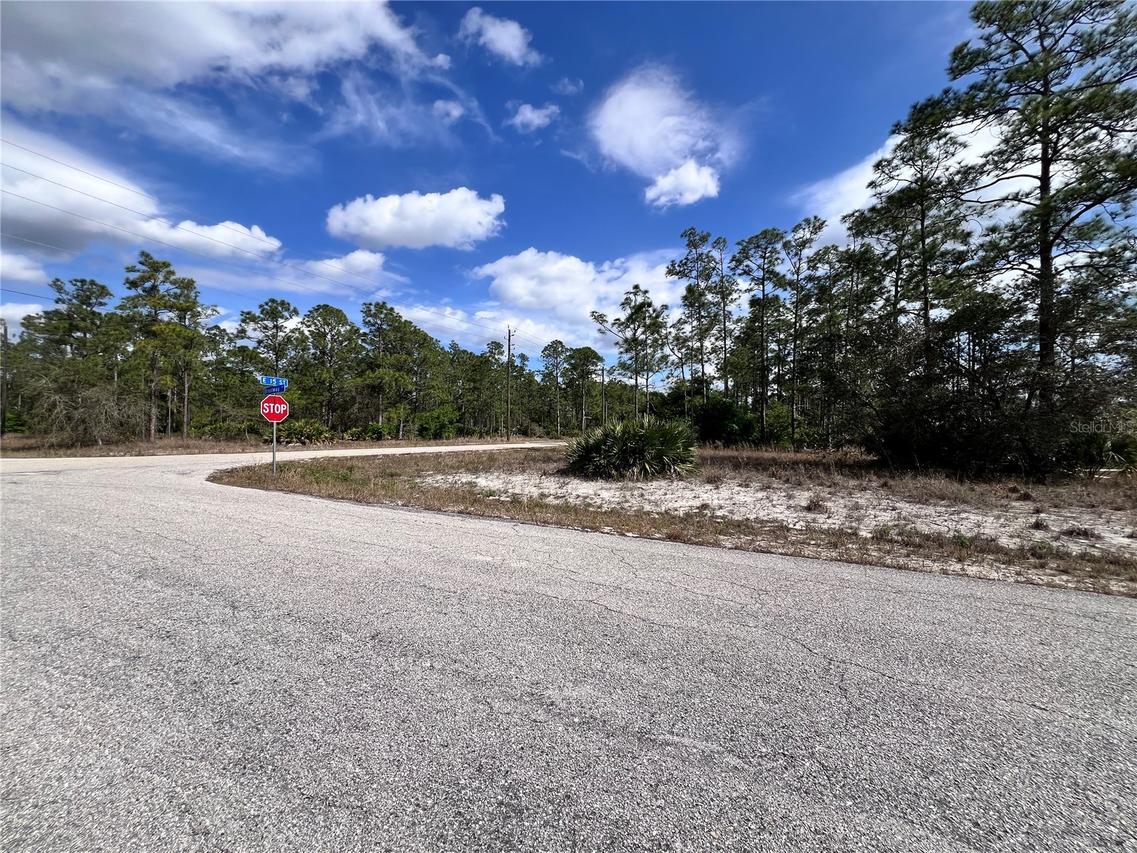 1506 E 15th St., Lehigh Acres, FL 33972