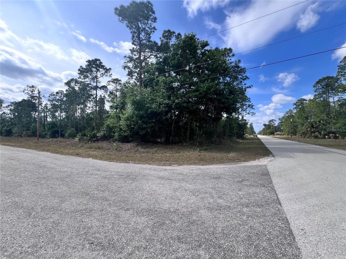 4206 E 10th St., Lehigh Acres, FL 33972