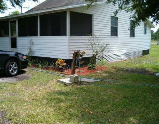 145 Roberts Ave., Bradley, FL 33835