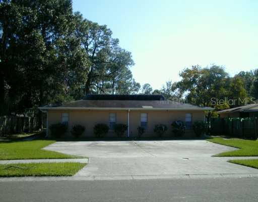 906 W Carole St., Lakeland, FL 33803