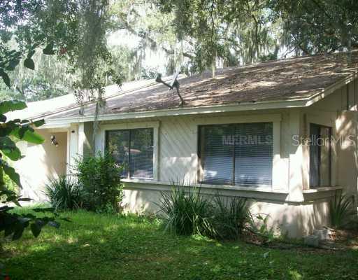 1049 Old South Dr., Lakeland, FL 33811