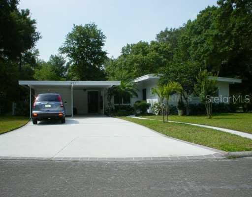 1623 Sims Pl., Lakeland, FL 33803