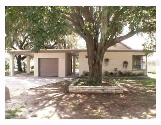 300 Burbank Ave., Lakeland, FL 33801