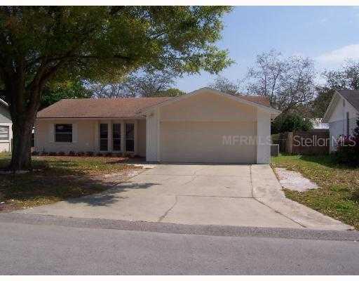 840 Cinnamon Dr., Winter Haven, FL 33880