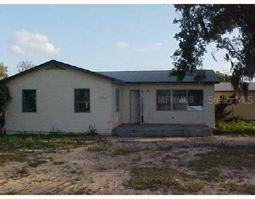 3020 Azalea Ave., Lake Wales, FL 33898