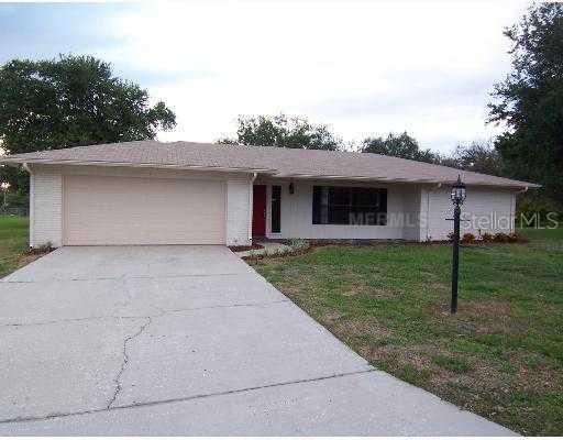 1034 Shadowbrook Dr., Lakeland, FL 33813