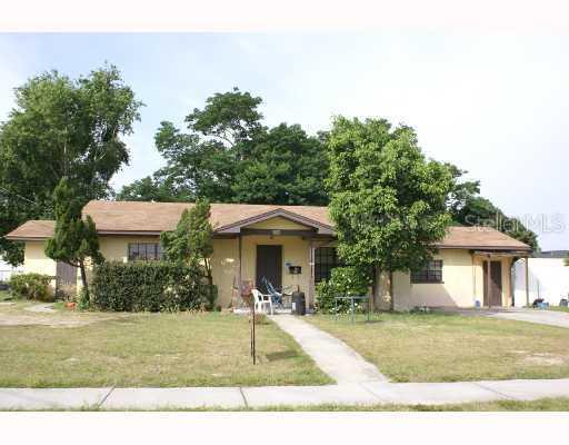 225 W. Lake Ave., Auburndale, FL 33823