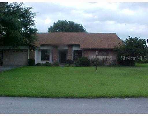 101 W Juliana Way, Auburndale, FL 33823