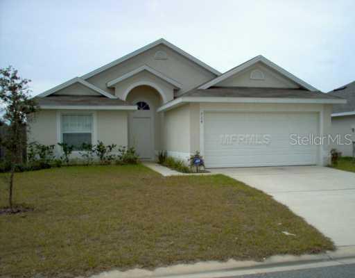 724 Woodlark Dr., Davenport, FL 33897