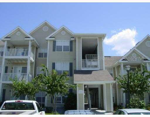 426 Village Cir., Davenport, FL 33837
