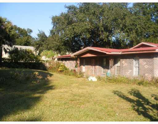 302 E Lake Deer Dr., Winter Haven, FL 33880