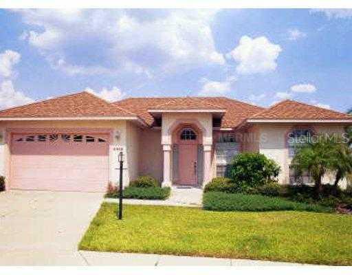 6935 Hazeltine Cir., Lakeland, FL 33810