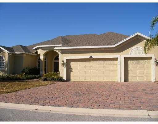 1962 Eloise Cove Dr., Winter Haven, FL 33884