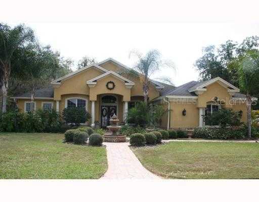 959 Ashton Oaks Cir., Lakeland, FL 33813