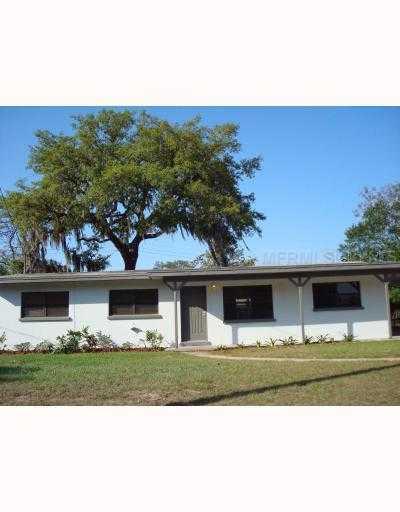 1627 Sparrow Dr., Lakeland, FL 33801