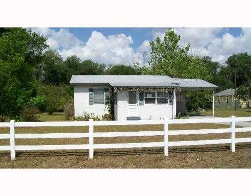 109 Myrtle Ln., Plant City, FL 33565