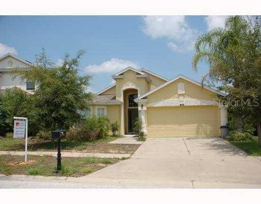 216 Bonville Dr., Davenport, FL 33897