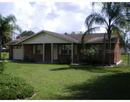 209 Lakeview Dr., Auburndale, FL 33823