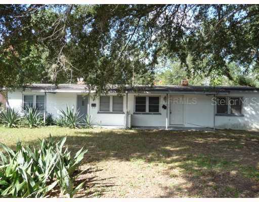 609 Avenue G, Winter Haven, FL 33880