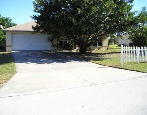 [Address Hidden by Seller], Winter Haven, FL 33884