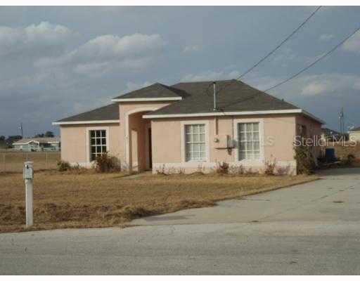 431 Fernandez St., Winter Haven, FL 33880