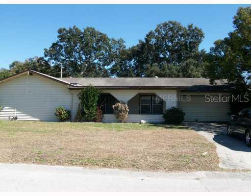 108 Patterson Dr., Auburndale, FL 33823