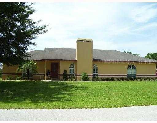 178 Bergen Cir., Auburndale, FL 33823