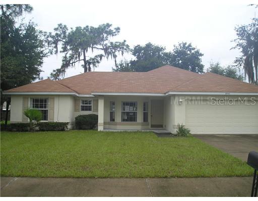 6940 Krenson Oaks St., Lakeland, FL 33810