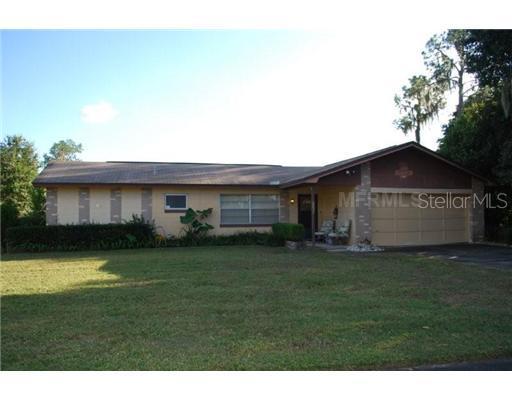 3077 Heather Glynn Dr., Mulberry, FL 33860