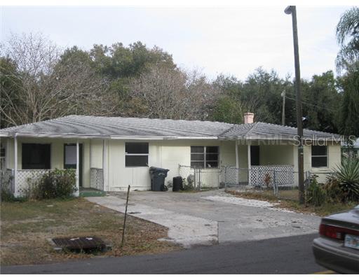 2100 Lake Dr, Winter Haven, FL 33881