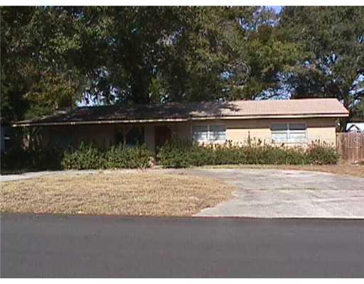 613 Piedmont Dr., Winter Haven, FL 33880