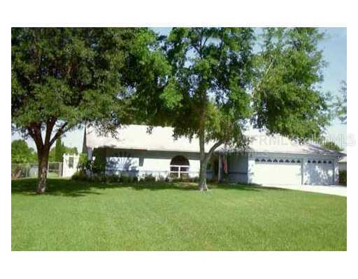 6214 Forestwood Dr., Lakeland, FL 33811