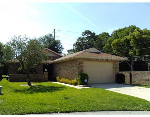 655 Jamaica Cir., Lakeland, FL 33803