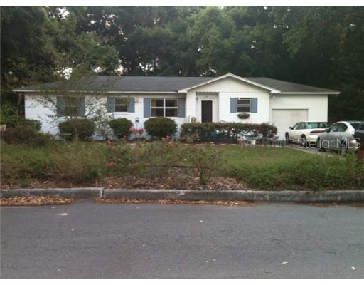 1927 Bruce St., Lakeland, FL 33801