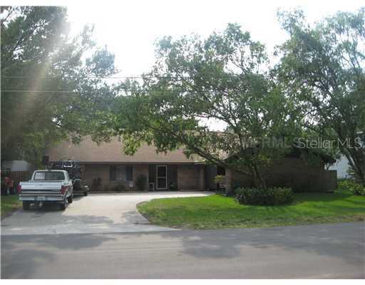 505 Mandy St., Auburndale, FL 33823