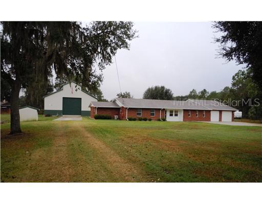 4918 Log Cabin Dr., Lakeland, FL 33810