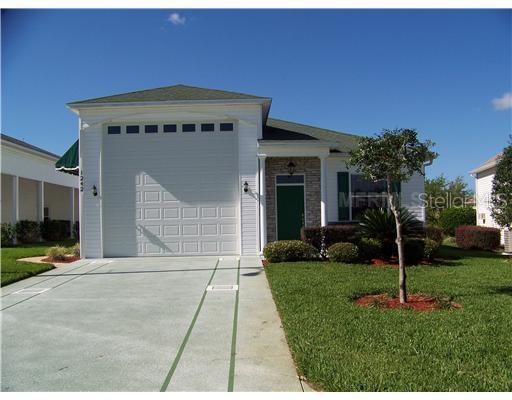 1242 Motorcoach Dr., Polk City, FL 33868