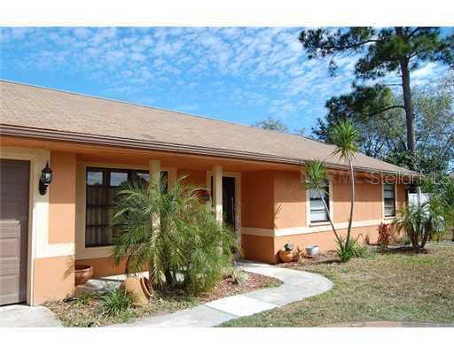 711 Bunker Ln., Poinciana, FL 34759