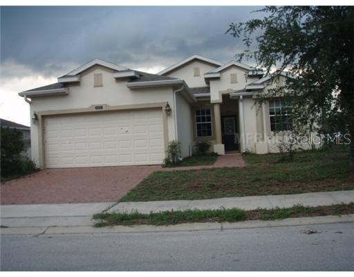 868 Barrister Dr., Auburndale, FL 33823