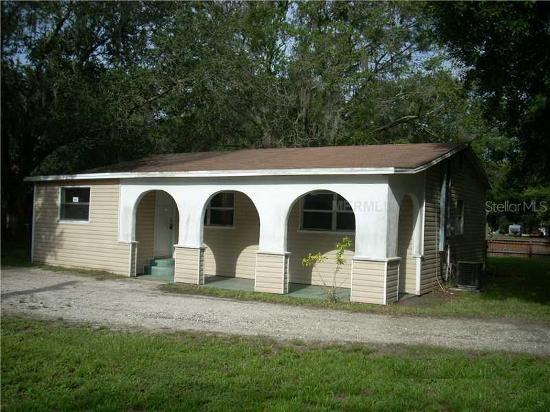 521 N Forbes Rd., Plant City, FL 33566