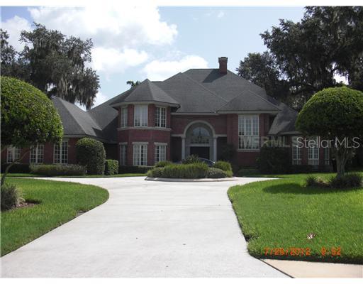 740 Crescent Hills Dr., Lakeland, FL 33813