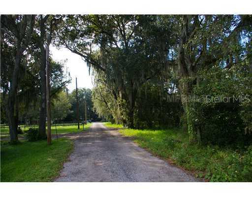 Dees Rd. #W, Lakeland, FL 33810