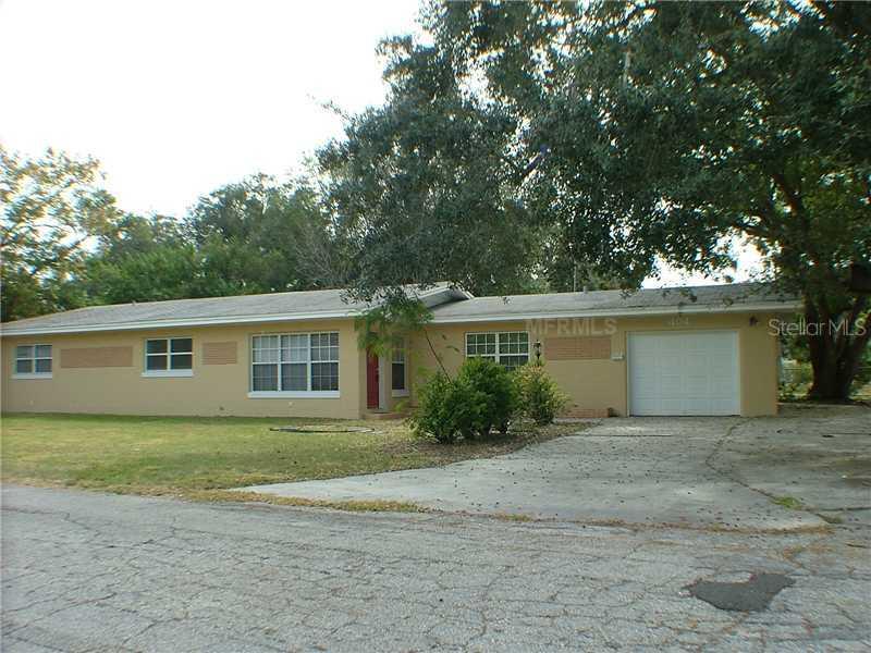 404 Southeast Ave., Winter Haven, FL 33880