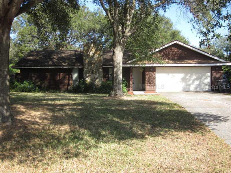 2122 Broken Arrow Tr., Lakeland, FL 33813