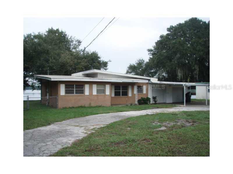 406 W Lake Deer Dr., Winter Haven, FL 33880