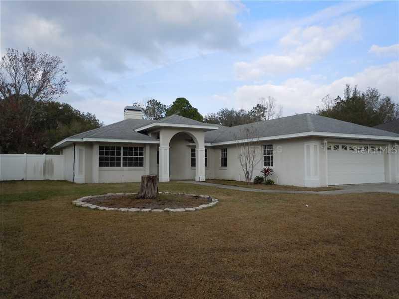 133 Towering Pines Dr., Lakeland, FL 33813