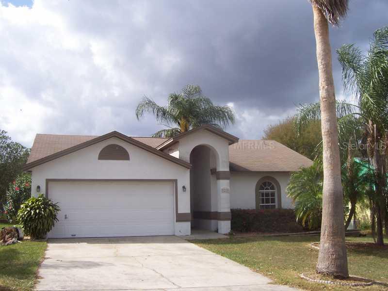 5215 Martinique Dr., Lakeland, FL 33812