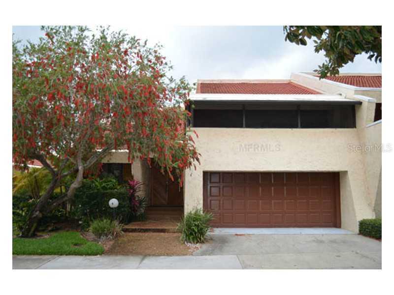 9 Casarena Ct., Winter Haven, FL 33881