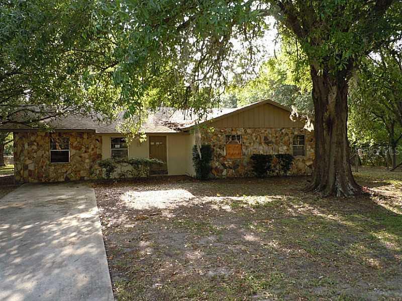 6730 Newman Cir., Lakeland, FL 33811