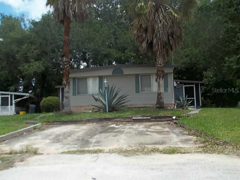 18 Holly Dr., Davenport, FL 33837